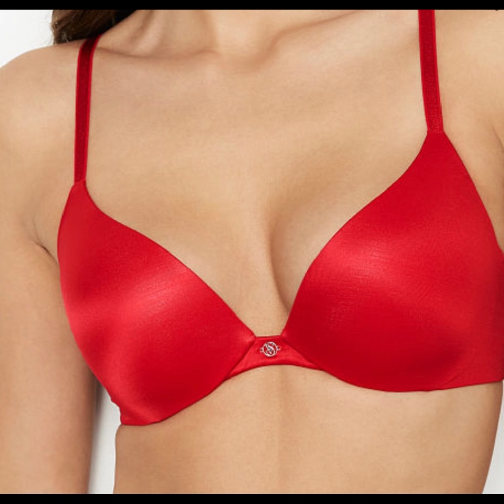 NWOT VICTORIA SECRET VERY SEXY PUSH-UP